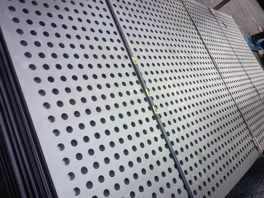 Αντιολισθητικό πιάτο 0.1mm300mm διατρήσεων ανοξείδωτου φύλλο ανοξείδωτου 310s
